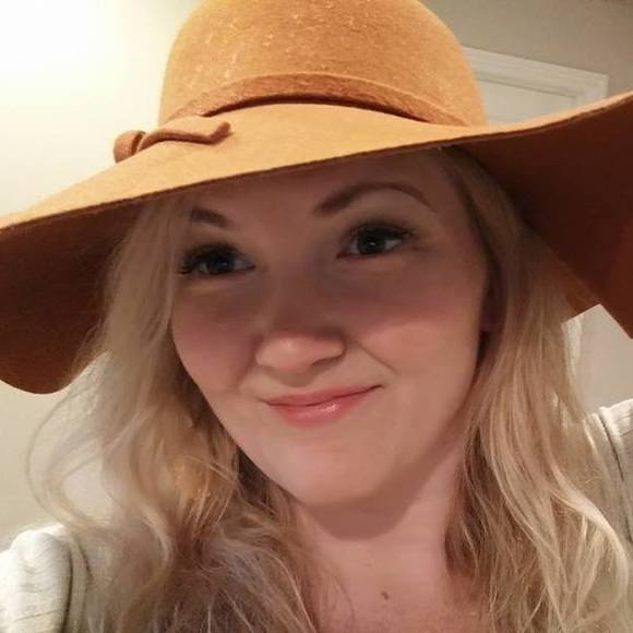erikaee